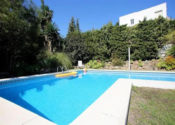 Beautiful Close To Puerto Banús By *